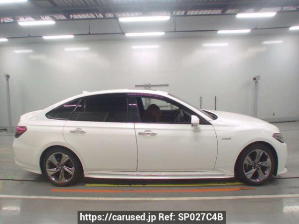 Used 2018 AT toyota crown-hybrid AZSH20 Image[2]