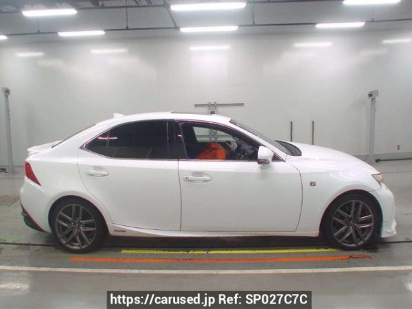 Used 2014 AT lexus is AVE30 Image[2]