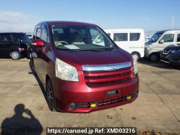 Used 2009 AT toyota noah ZRR70G Image[0]