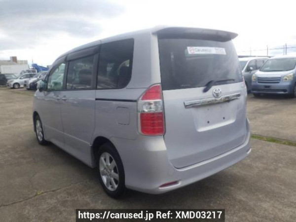 Used 2009 AT toyota noah ZRR70W Image[4]