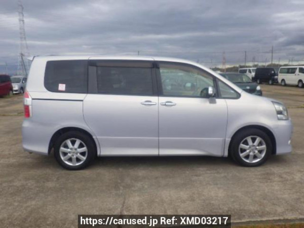 Used 2009 AT toyota noah ZRR70W Image[7]