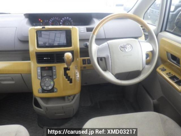 Used 2009 AT toyota noah ZRR70W Image[18]
