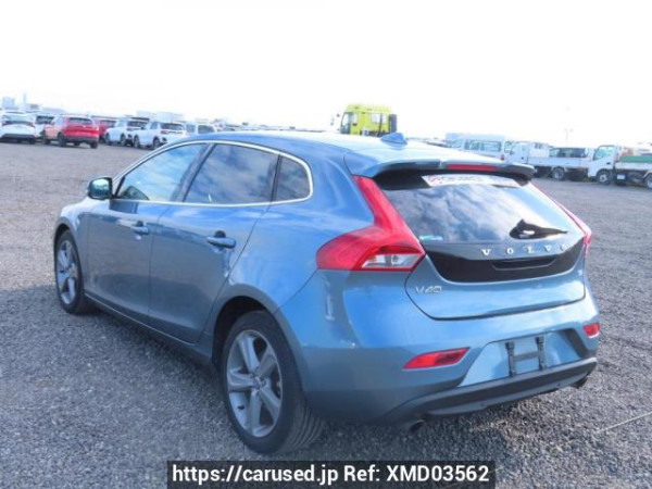 Used 2013 AT volvo v40 MB4164T Image[4]
