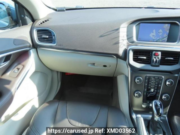 Used 2013 AT volvo v40 MB4164T Image[21]