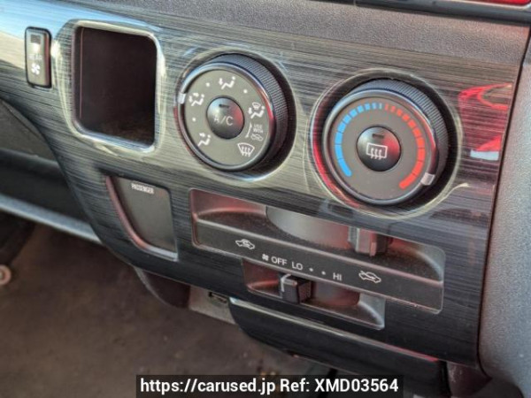 Used 2005 AT toyota hiace-van KDH205V Image[28]