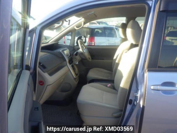 Used 2009 AT toyota noah ZRR70G Image[12]