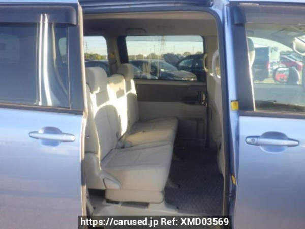 Used 2009 AT toyota noah ZRR70G Image[13]