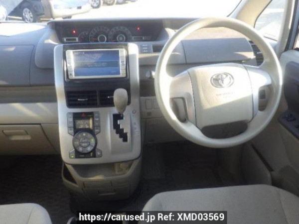 Used 2009 AT toyota noah ZRR70G Image[18]
