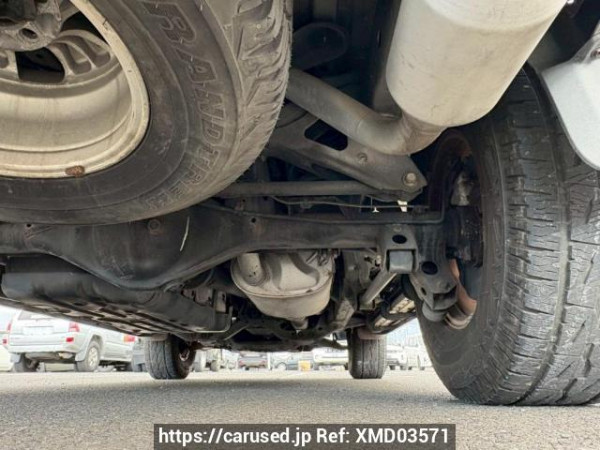 Used 2003 AT toyota hilux-surf RZN210W Image[40]