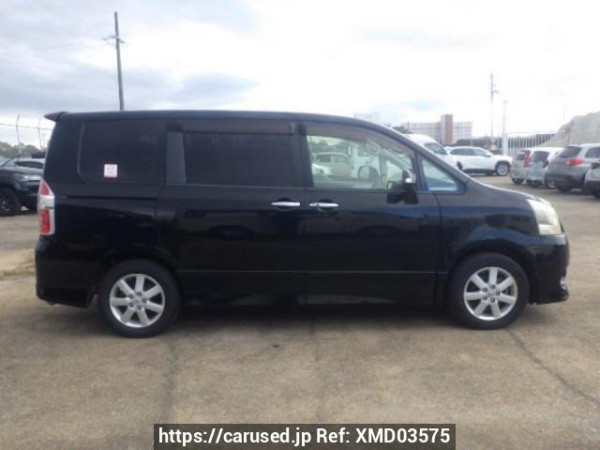 Used 2010 AT toyota noah ZRR70W Image[7]