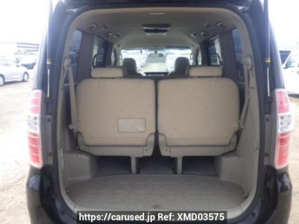 Used 2010 AT toyota noah ZRR70W Image[8]