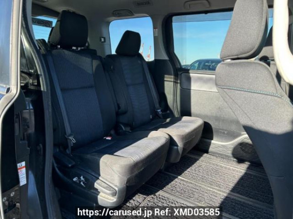 Used 2015 AT toyota noah ZRR80W Image[14]