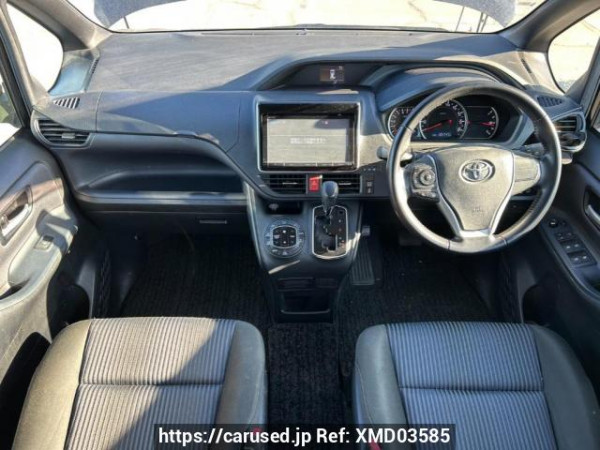 Used 2015 AT toyota noah ZRR80W Image[19]