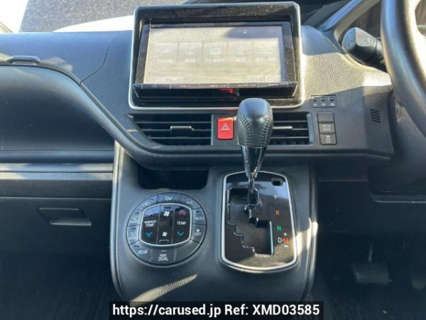 Used 2015 AT toyota noah ZRR80W Image[24]