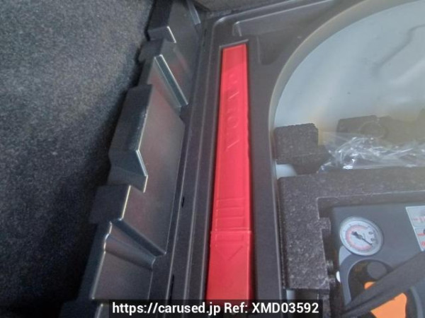 Used 2013 AT volvo v40 MB4164T Image[41]