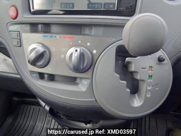 Used 2006 AT toyota sienta NCP81G Image[24]