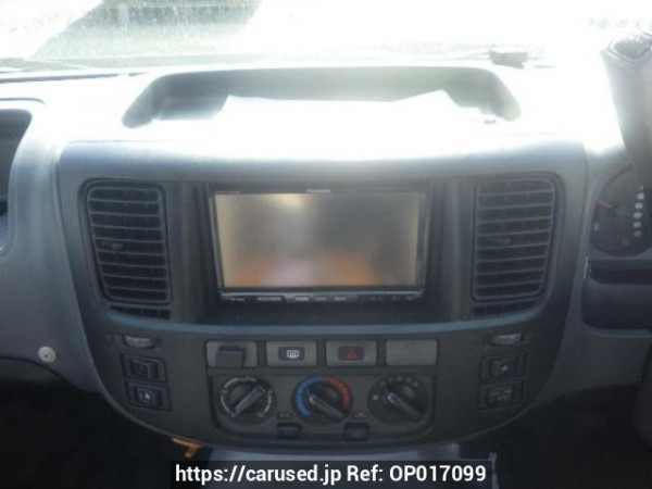 Used 2001 AT nissan caravan-van CWMGE25 Image[18]