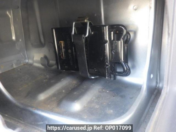 Used 2001 AT nissan caravan-van CWMGE25 Image[37]