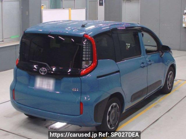 Used 2024 AT toyota sienta MXPL10G Image[1]