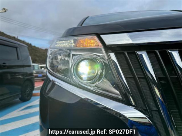 Used 2016 AT toyota esquire ZRR80G Image[2]