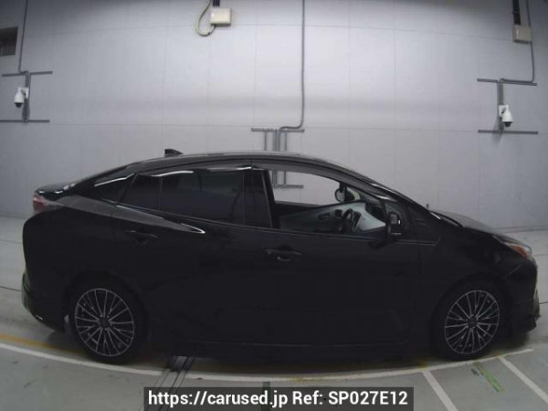Used 2017 AT toyota prius ZVW50 Image[2]