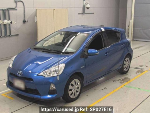Used 2014 AT toyota aqua NHP10 Image[0]