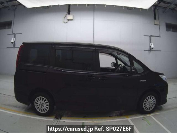 Used 2015 AT toyota noah ZWR80G Image[2]