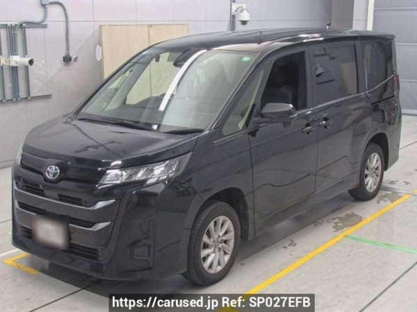 Used 2022 AT toyota noah MZRA95W Image[0]