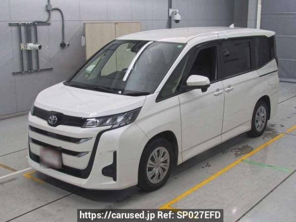 Used 2022 AT toyota noah MZRA90W Image[0]