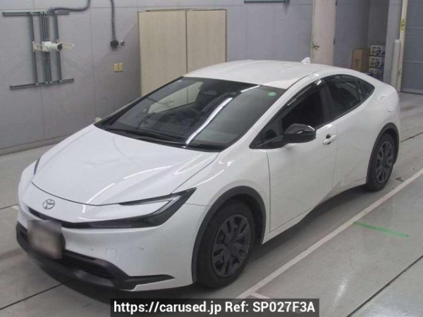Used 2023 AT toyota prius ZVW60 Image[0]