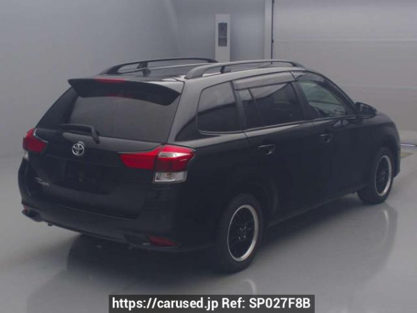 Used 2023 AT toyota corolla-fielder NRE161G Image[1]