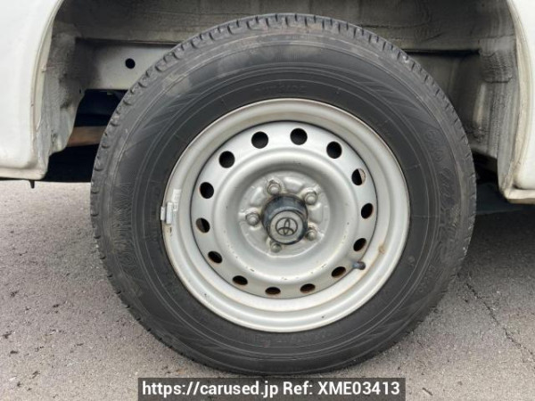 Used 2001 AT toyota hiace-wagon RZH111G Image[28]