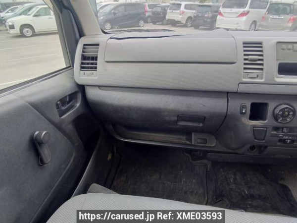 Used 2006 AT toyota hiace-van KDH200V Image[17]