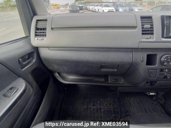 Used 2006 AT toyota hiace-van KDH200V Image[18]