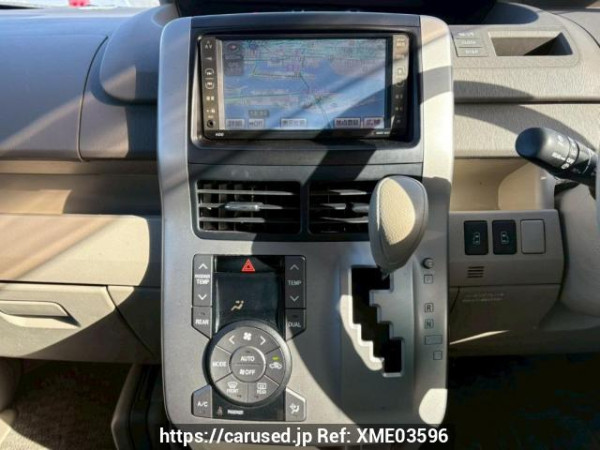 Used 2008 AT toyota noah ZRR70G Image[24]