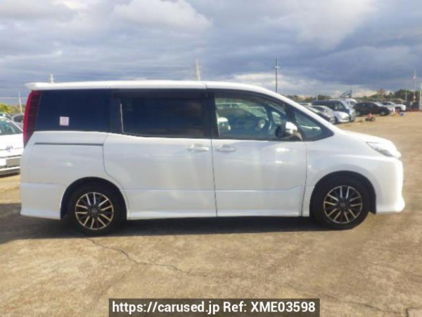 Used 2015 AT toyota noah ZRR80W Image[7]