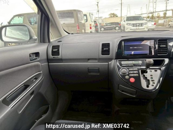 Used 2005 AT toyota wish ZNE10G Image[20]