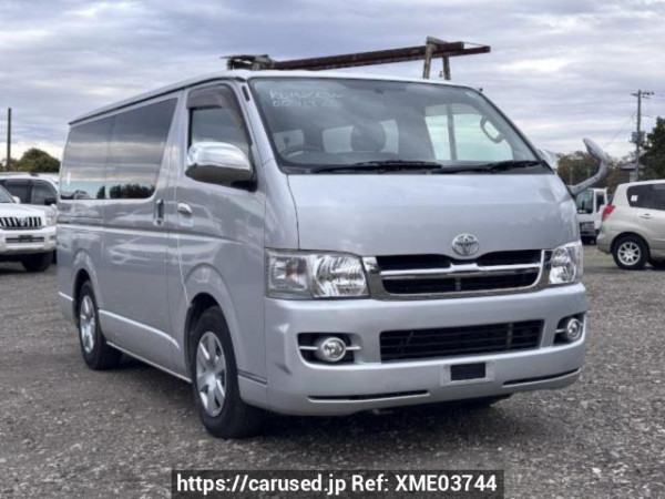 Used 2005 AT toyota regiusace-van KDH200V Image[0]
