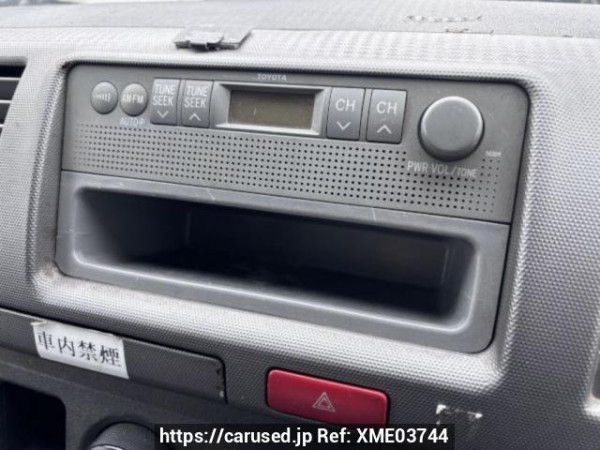 Used 2005 AT toyota regiusace-van KDH200V Image[23]