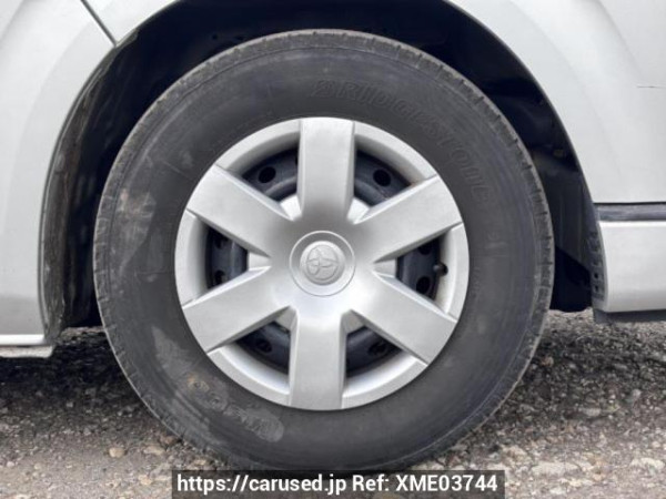 Used 2005 AT toyota regiusace-van KDH200V Image[30]