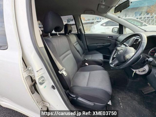 Used 2005 AT toyota wish ZNE10G Image[12]