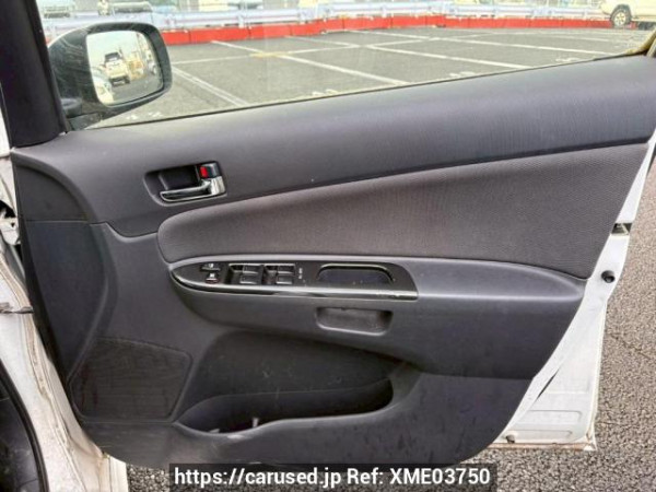 Used 2005 AT toyota wish ZNE10G Image[17]