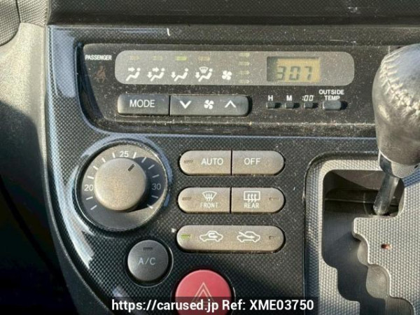 Used 2005 AT toyota wish ZNE10G Image[25]