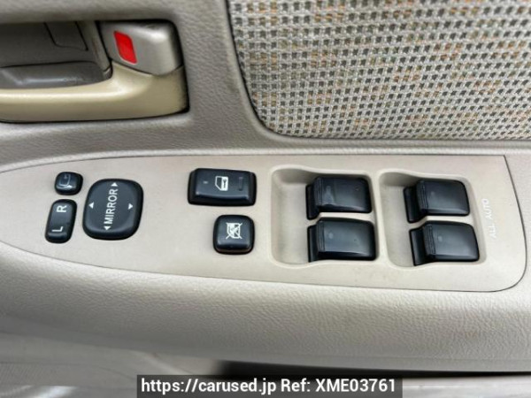 Used 2004 AT toyota raum NCZ20 Image[16]