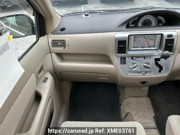 Used 2004 AT toyota raum NCZ20 Image[19]