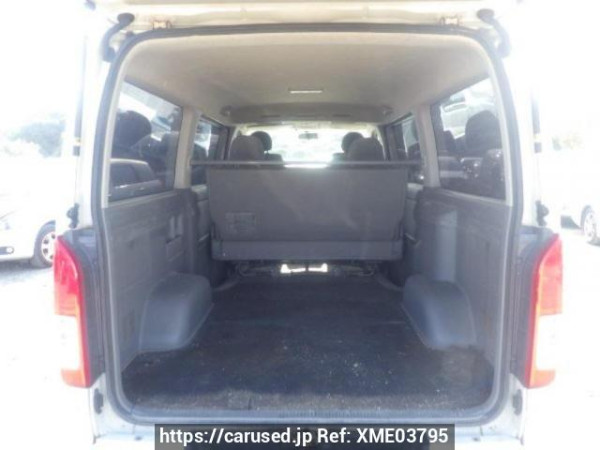 Used 2006 AT toyota regiusace-van KDH205V Image[8]