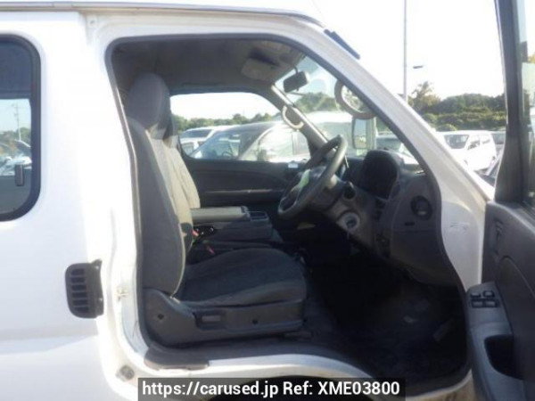 Used 2003 AT nissan caravan-bus DWMGE25 Image[11]