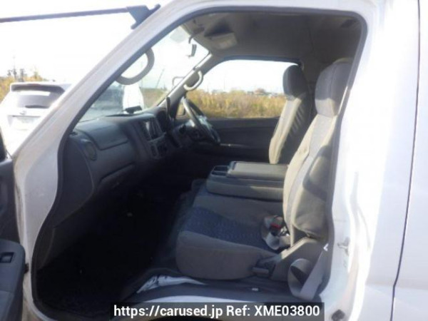 Used 2003 AT nissan caravan-bus DWMGE25 Image[12]