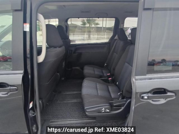 Used 2015 AT toyota noah ZRR80W Image[16]
