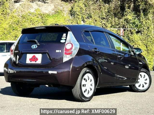 Used 2014 AT toyota aqua DAA-NHP10 Image[2]